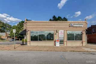 4700 Hampton Avenue, St Louis, MO 63109