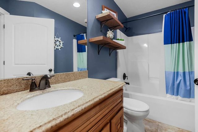 3211 N 123RD Terrace, Kansas City, KS 66109