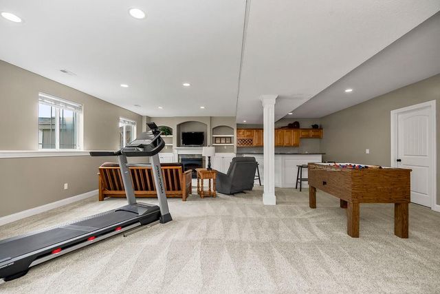 3211 N 123RD Terrace, Kansas City, KS 66109