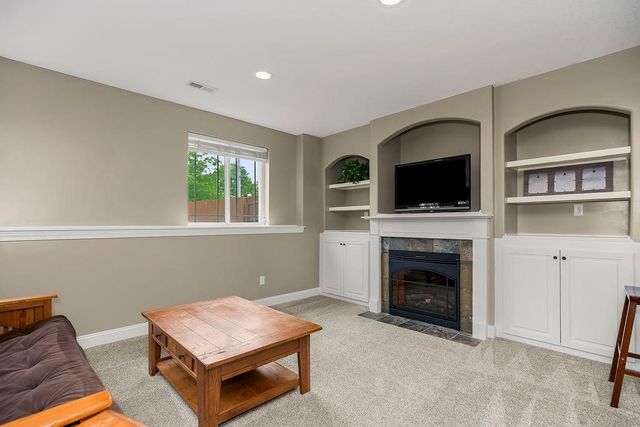 3211 N 123RD Terrace, Kansas City, KS 66109