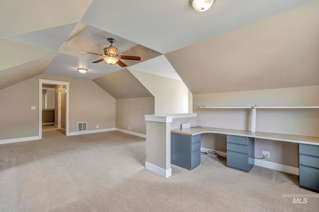 726 Falls View Dr, Twin Falls, ID 83301