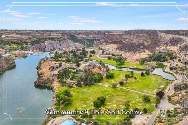 726 Falls View Dr, Twin Falls, ID 83301