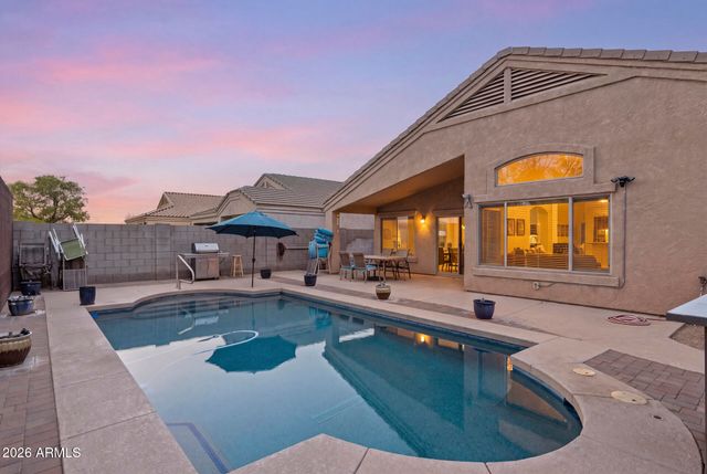 9887 W HARMONY Lane, Peoria, AZ 85382