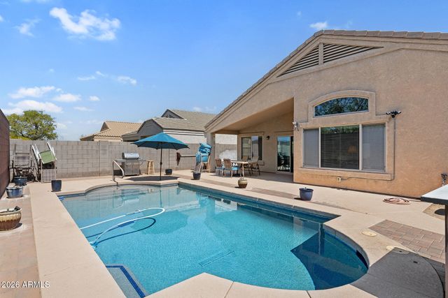 9887 W HARMONY Lane, Peoria, AZ 85382