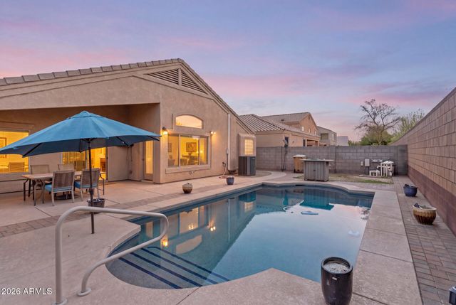 9887 W HARMONY Lane, Peoria, AZ 85382