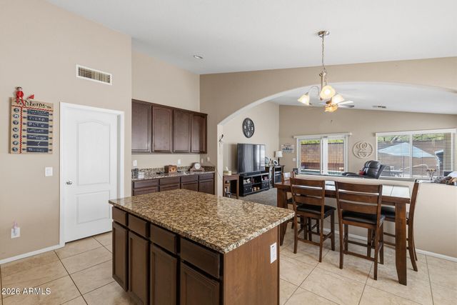 9887 W HARMONY Lane, Peoria, AZ 85382