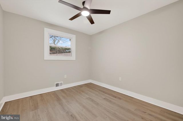 6118 HELLEN LEE DR, Clinton, MD 20735