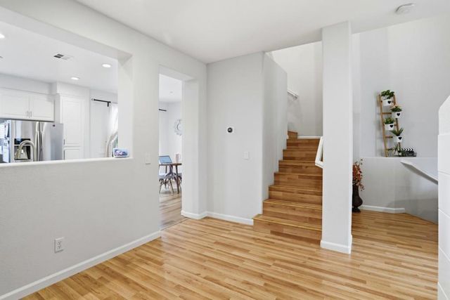 70 Towne Circle, Mountain View, CA 94040