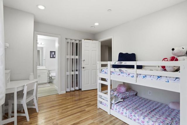 70 Towne Circle, Mountain View, CA 94040