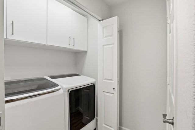 70 Towne Circle, Mountain View, CA 94040