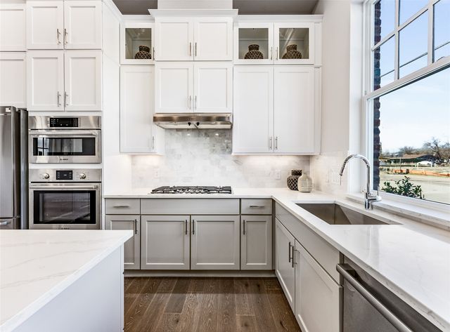 1408 N Avenue, Plano, TX 75074