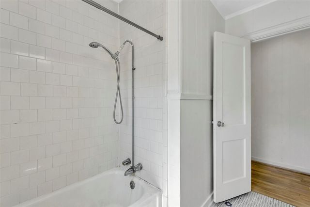 1509 Enid Street Street B, Houston, TX 77009