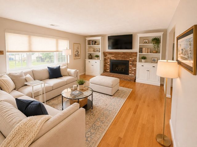 4A Bryon Road 4A, Newton, MA 02467