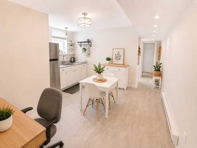4A Bryon Road 4A, Newton, MA 02467