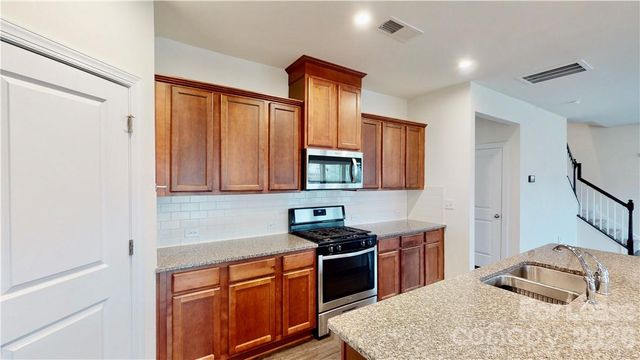 4500 Collingham Drive, Charlotte, NC 28273