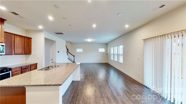 4500 Collingham Drive, Charlotte, NC 28273