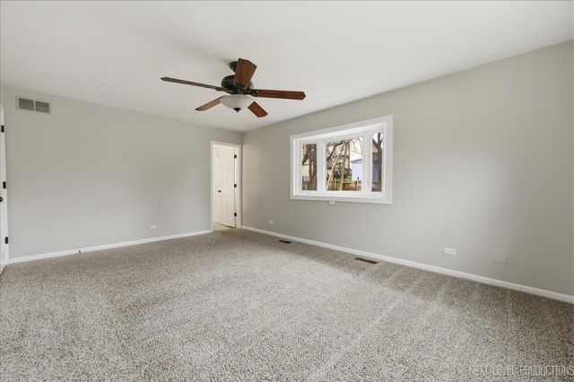 417 Cambridge Way, Bolingbrook, IL 60440