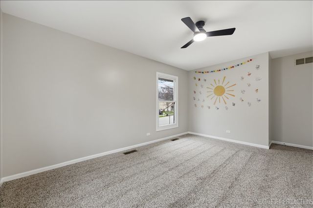 417 Cambridge Way, Bolingbrook, IL 60440