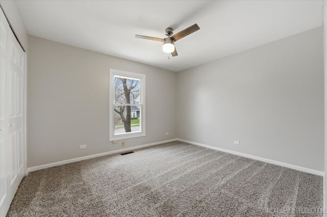 417 Cambridge Way, Bolingbrook, IL 60440