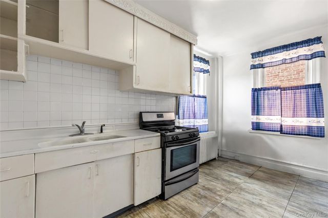 2281 Loring PL, Bronx, NY 19468