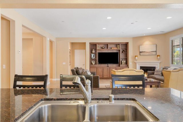 73757 Picasso Drive, Palm Desert, CA 92211