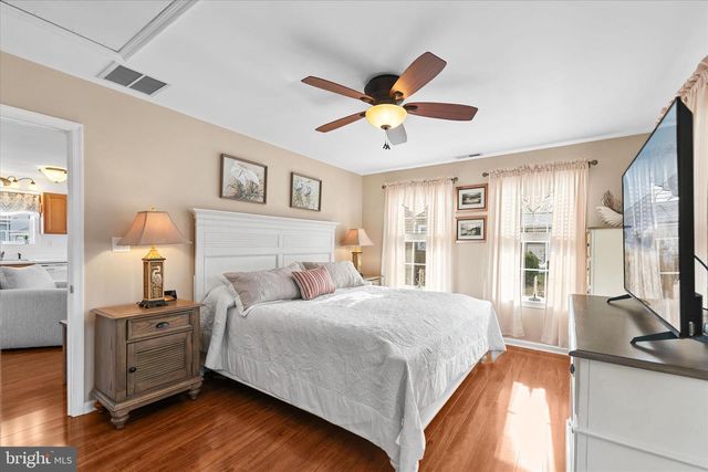 15 WEST AVE, Ocean View, DE 19970