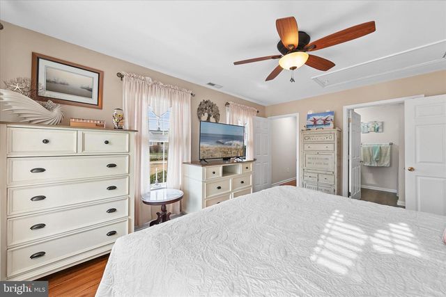 15 WEST AVE, Ocean View, DE 19970