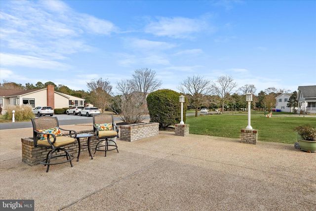 15 WEST AVE, Ocean View, DE 19970