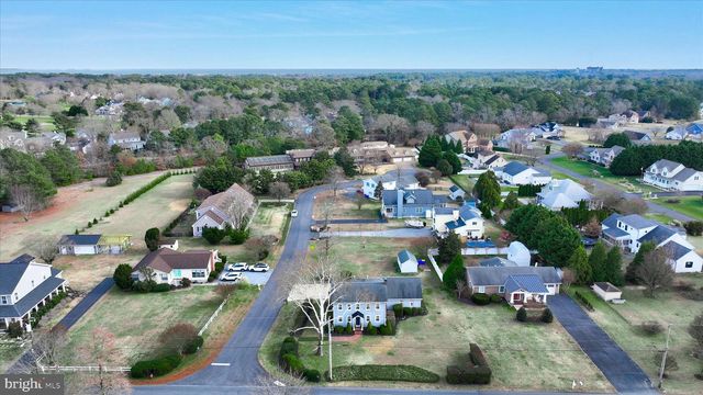 15 WEST AVE, Ocean View, DE 19970