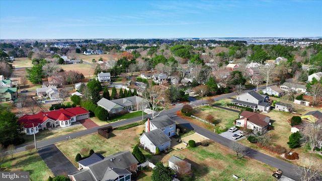 15 WEST AVE, Ocean View, DE 19970