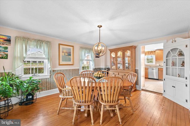 15 WEST AVE, Ocean View, DE 19970