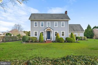 15 WEST AVE, Ocean View, DE 19970