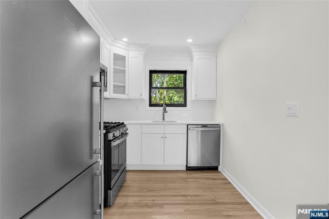 7 Colonial Drive 7L, Little Falls, NJ 07424