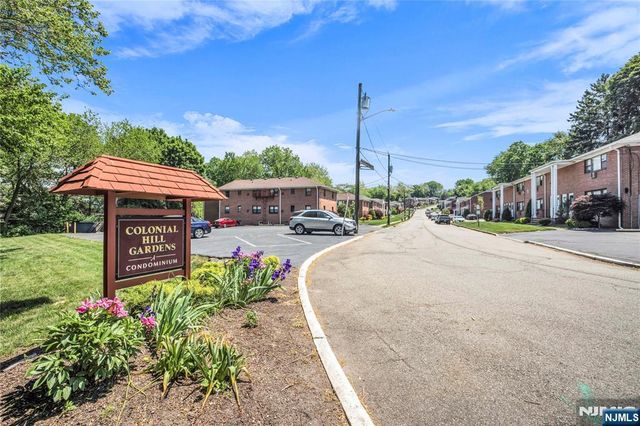 7 Colonial Drive 7L, Little Falls, NJ 07424