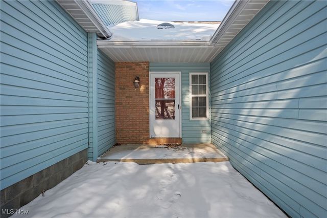 2199 Kelty Court, Akron, OH 44312