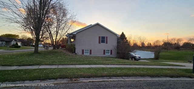 118 Elizabeth Way 4, Potterville, MI 48876