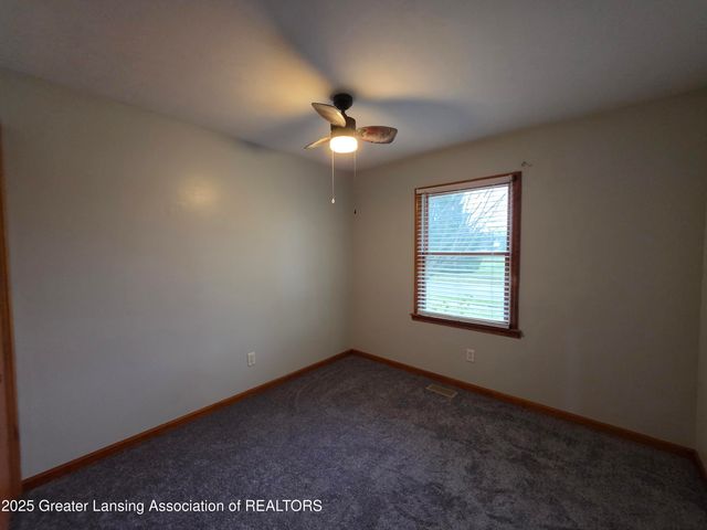 118 Elizabeth Way 4, Potterville, MI 48876