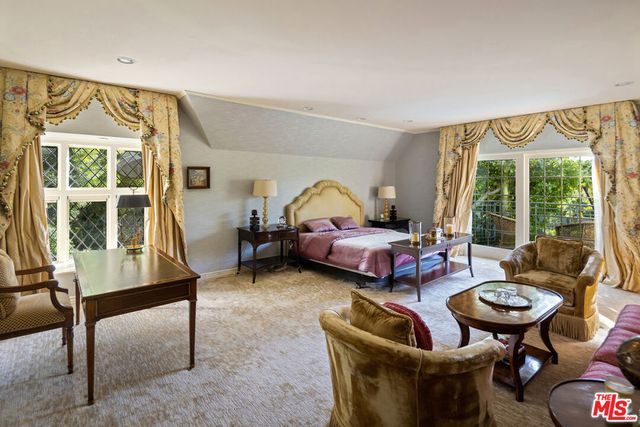 259 St Pierre Road, Los Angeles, CA 90077