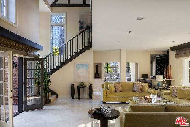 259 St Pierre Road, Los Angeles, CA 90077