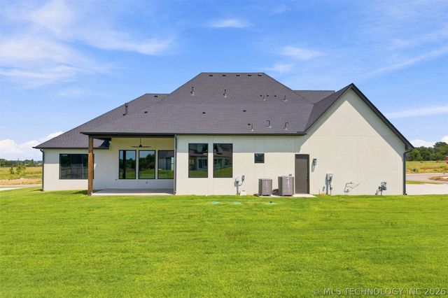 320 W 138th Street, Bixby, OK 74008