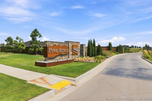 320 W 138th Street, Bixby, OK 74008