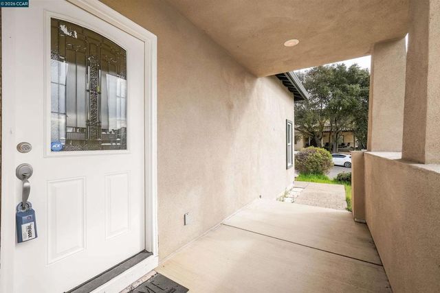 213 N Rancho Pl, El Sobrante, CA 94803