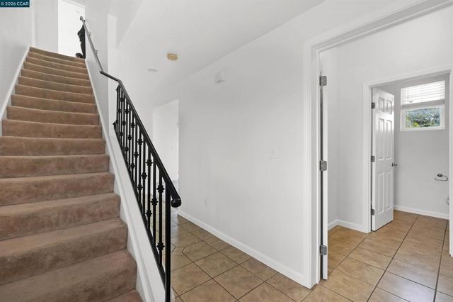 213 N Rancho Pl, El Sobrante, CA 94803