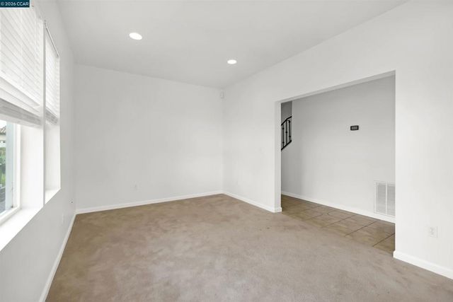 213 N Rancho Pl, El Sobrante, CA 94803