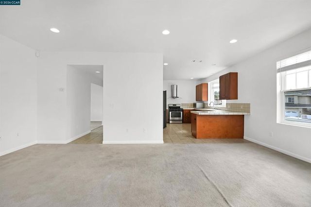 213 N Rancho Pl, El Sobrante, CA 94803