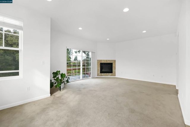 213 N Rancho Pl, El Sobrante, CA 94803