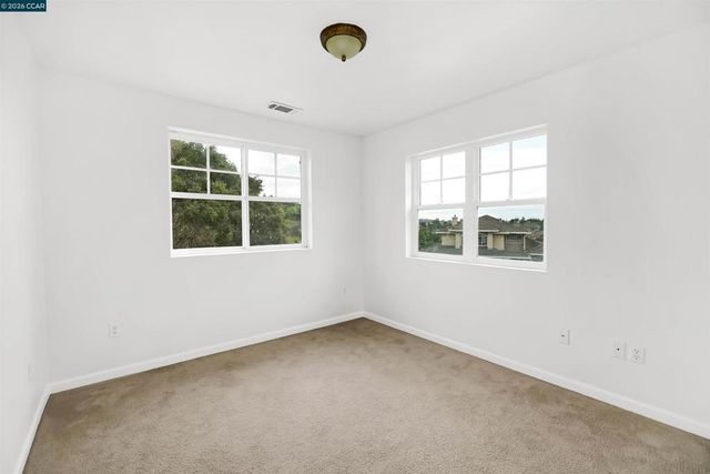 213 N Rancho Pl, El Sobrante, CA 94803