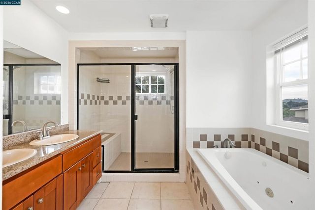 213 N Rancho Pl, El Sobrante, CA 94803