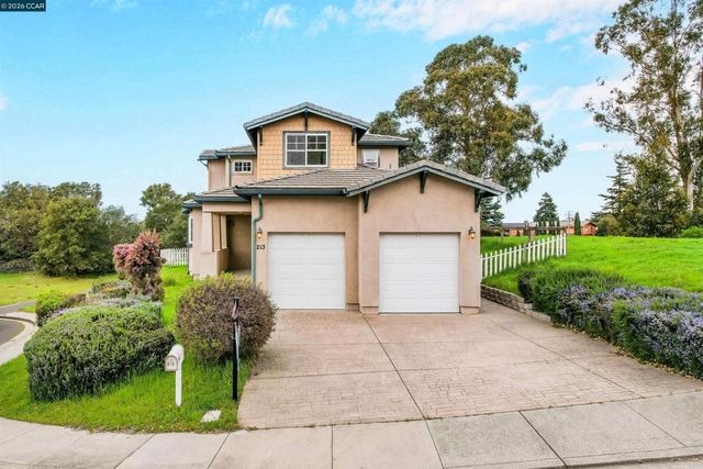 213 N Rancho Pl, El Sobrante, CA 94803