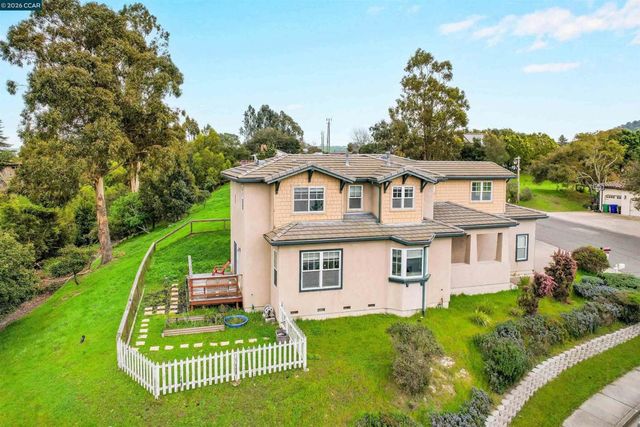 213 N Rancho Pl, El Sobrante, CA 94803